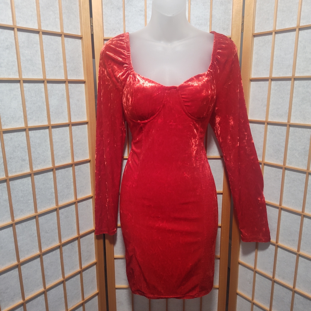Chic Long Sleeve Red Dress